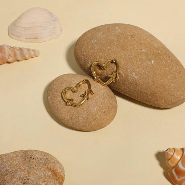 Heart bee hoops
