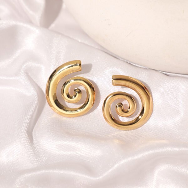 Trendy - Spiral-studs-earrings