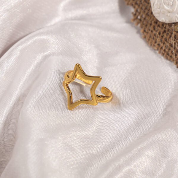 Gold Star Ring | Adjustable | Stainless Steel | Anti-Tarnish | Chunky Ring