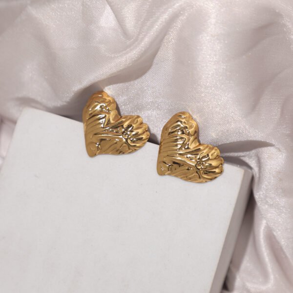 Melted Heart Golden Earrings